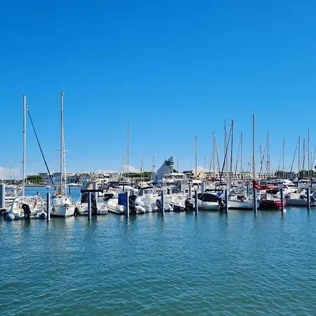 Les Jardins 2 Port De Plaisance Et Piscine 2