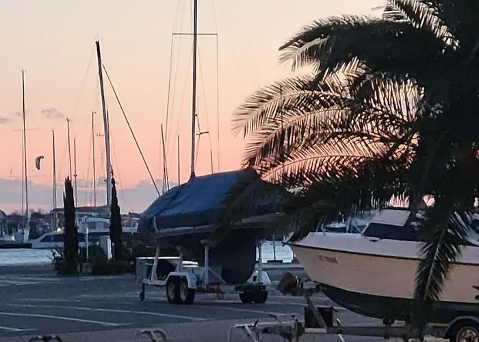 Les Jardins 2 Port De Plaisance Et Piscine 2 Daire *