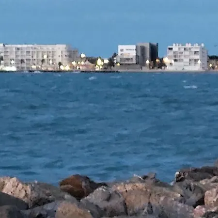 Les Jardins 2 Port De Plaisance Et Piscine 2 Apartman
