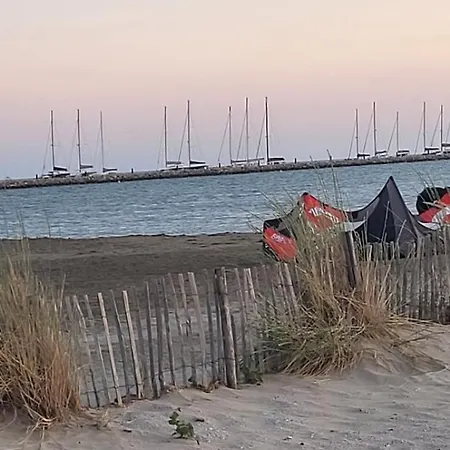 Les Jardins 2 Port De Plaisance Et Piscine 2 * Le Grau-du-Roi