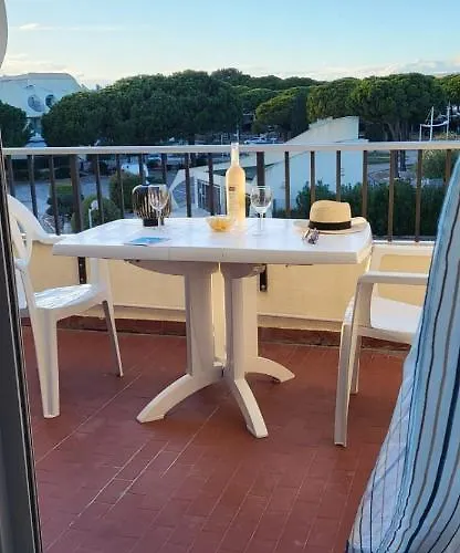 Les Jardins 2 Port De Plaisance Et Piscine 2 Le Grau-du-Roi